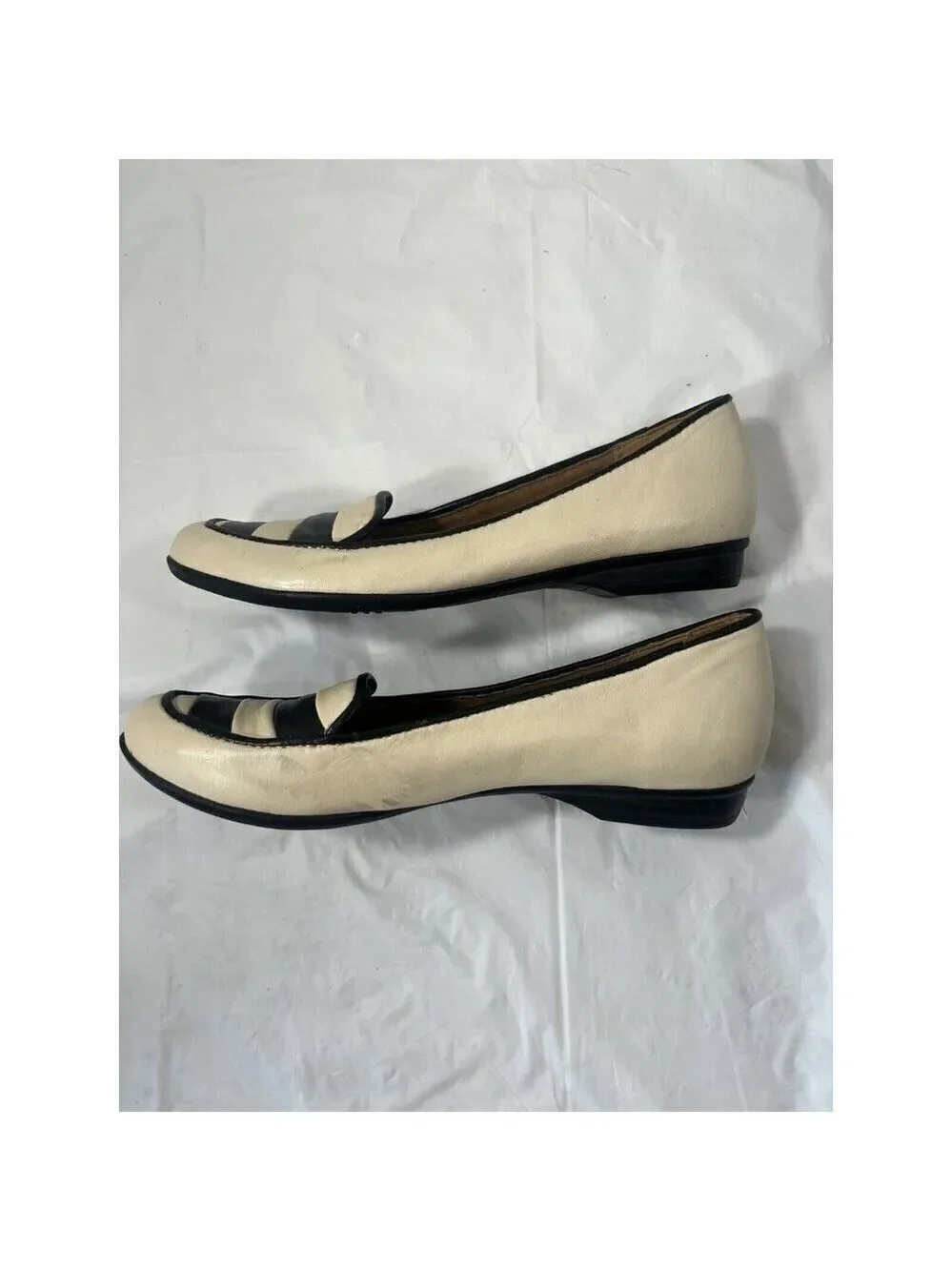 Naturalizer Women's Simone Loafer Flats Slip On Size 7 N Cream Black Striped